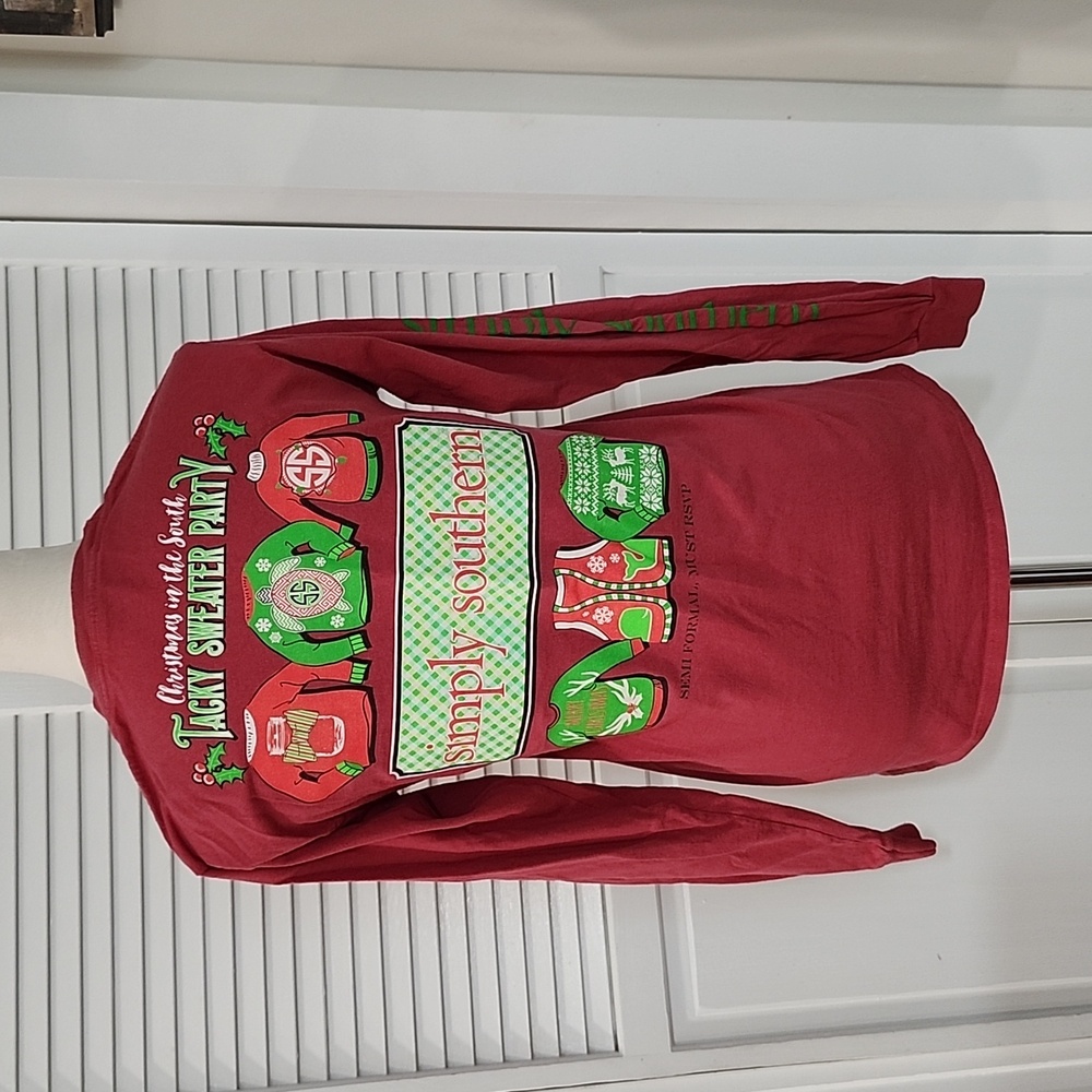 Simply Southern long sleeve Christmas top, S